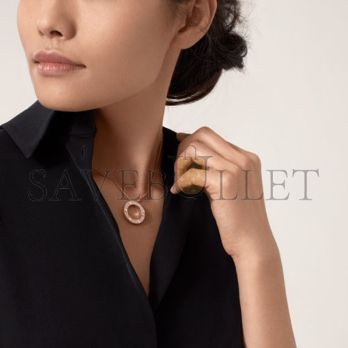 Ca*t*er  love necklace b7224527