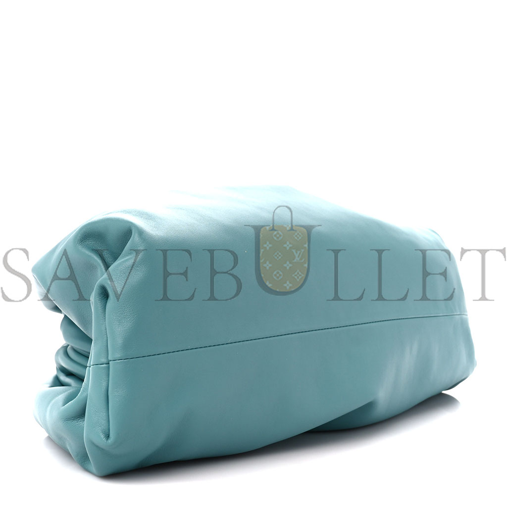 bo*te*ga Ve*ne*ta smooth butter calf the pouch oversized clutch linoleum (38*22*8cm)