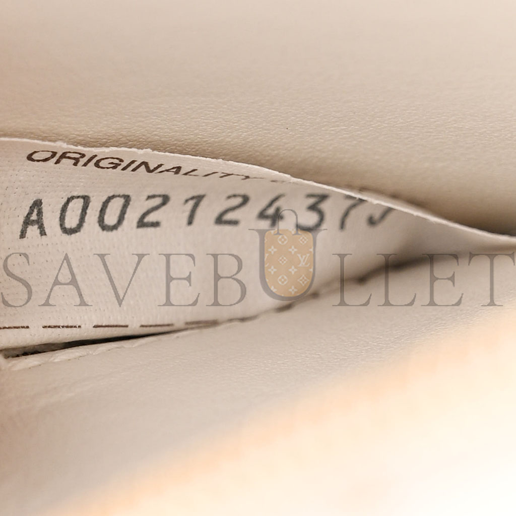 bo*te*ga Ve*ne*ta nappa maxi intreccio exploded shoulder bag chalk (21*12*8cm)