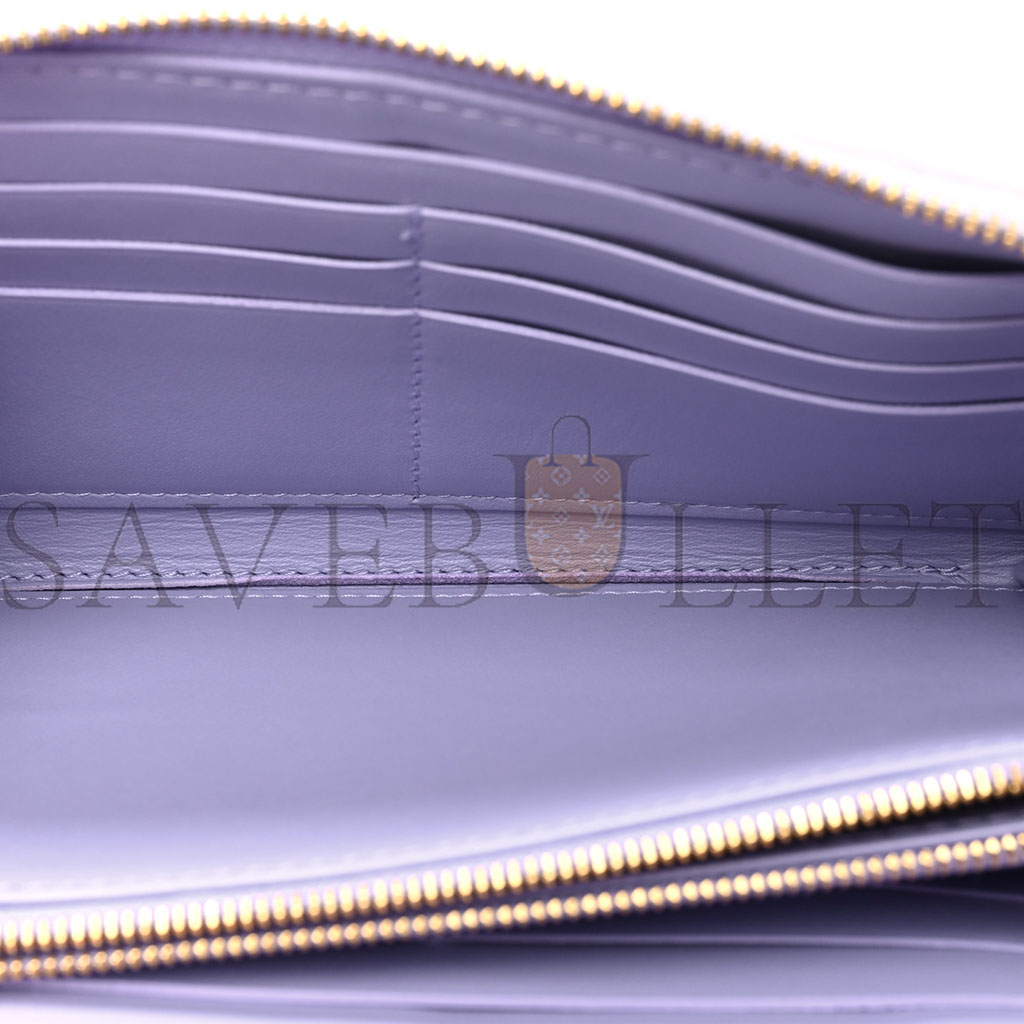 bo*te*ga Ve*ne*ta shiny calfskin intreccio wallet wisteria (19*11*2cm)