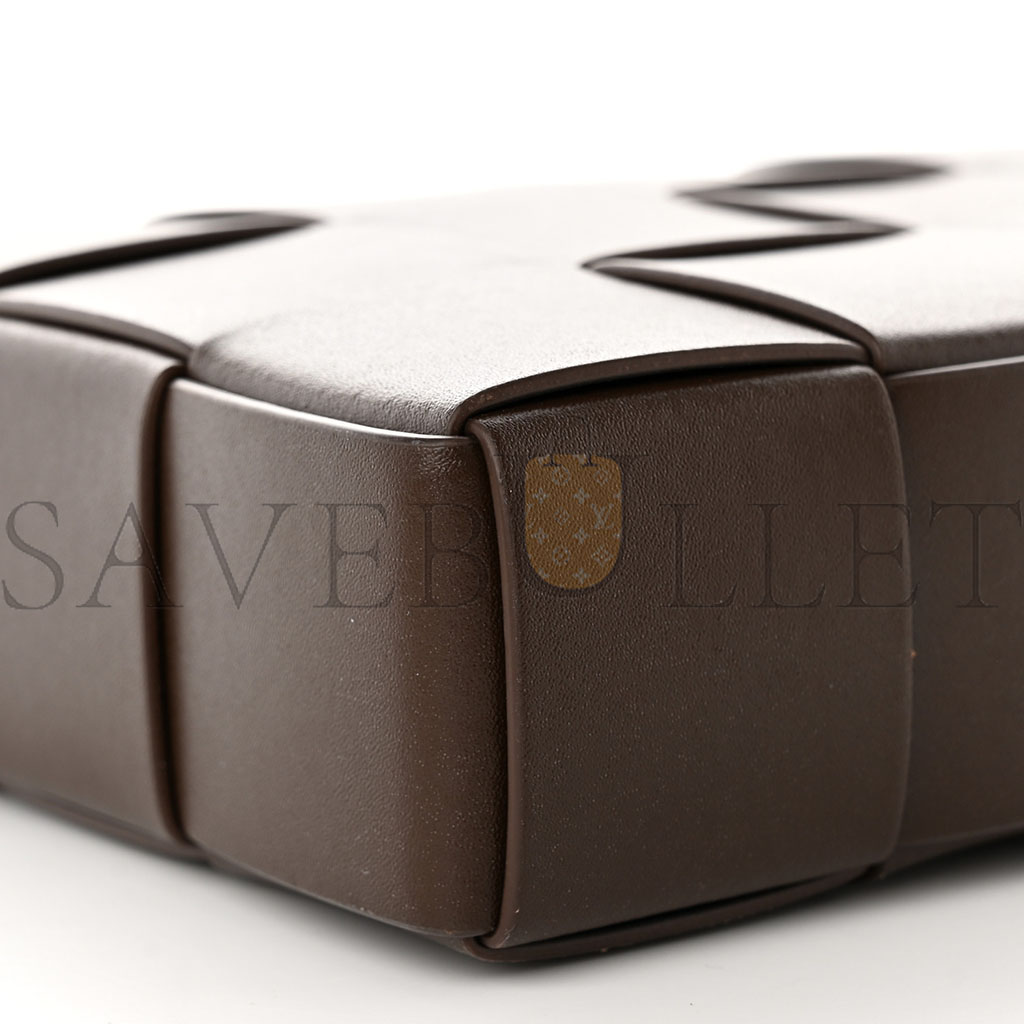 bo*te*ga ve*ne*ta lambskin maxi intrecciato mini N0*H south cassette tote light brown (24*14*5cm)