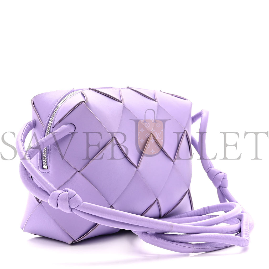 bo*te*ga Ve*ne*ta lambskin maxi intrecciato small cassette camera bag wisteria (22*14*7cm)