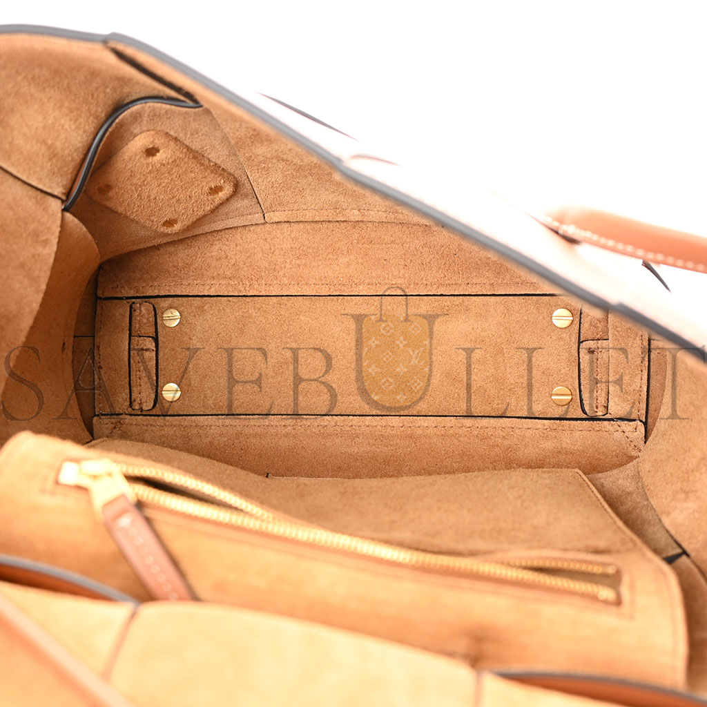 bo*te*ga Ve*ne*ta french calfskin maxi intrecciato arco 33 wood 1411686 (23*22*9cm)