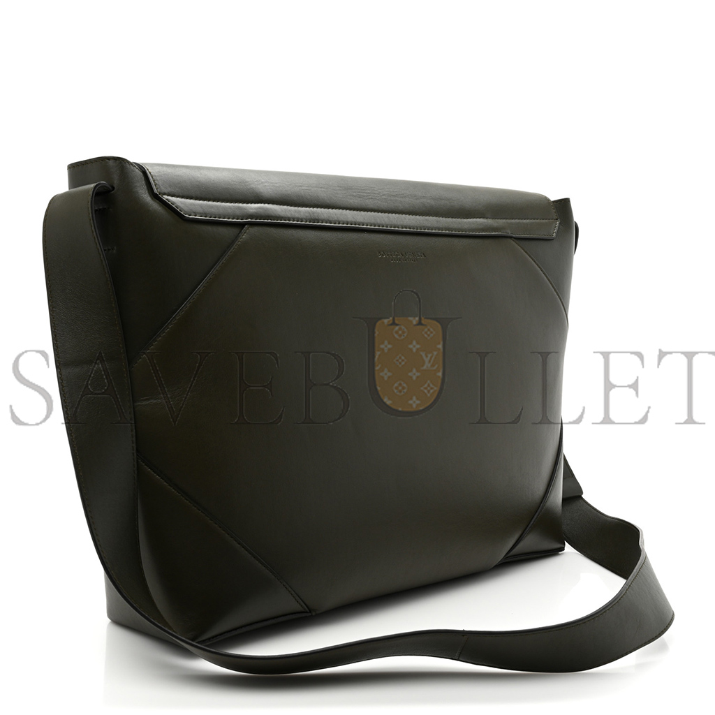 bo*te*ga Ve*ne*ta lambskin maxi intrecciato messenger bag (23*15*6cm)