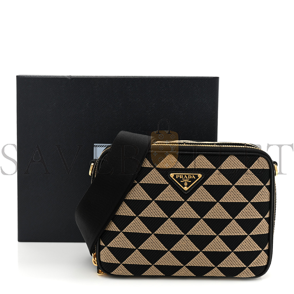 Pra*a jacquard saffiano triangolo symbole embroidered small shoulder bag black corda (23*17*7cm)
