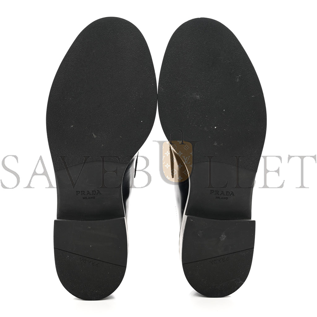 Pra*a spazzolato metal triangle logo 50mm loafers 40.5 black