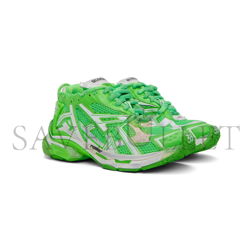 Ba*len*cia*ga green runner sneakers 677402w3rbm3590