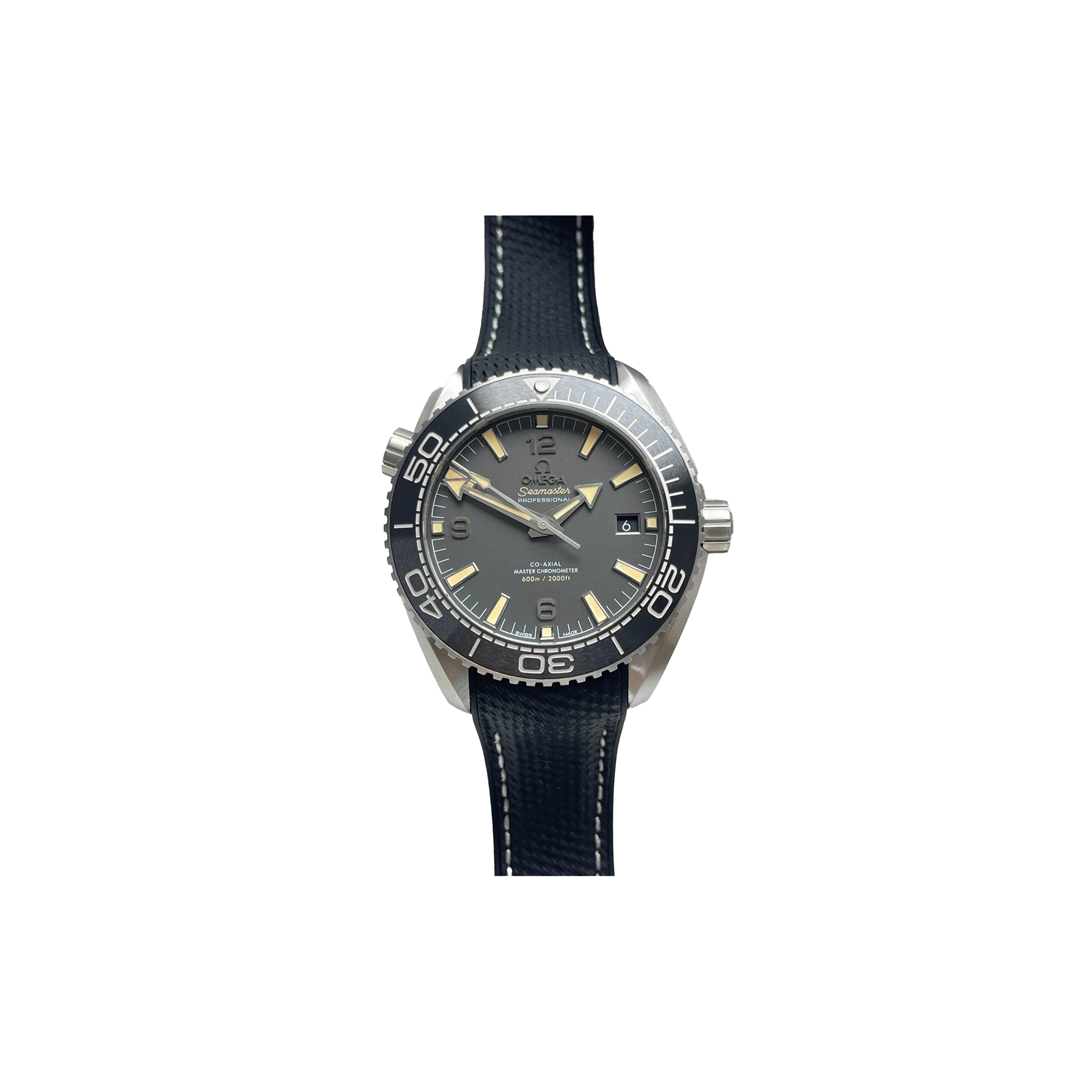 Om**a seamaster planet ocean 600m watch 215.32.44.21.01.002