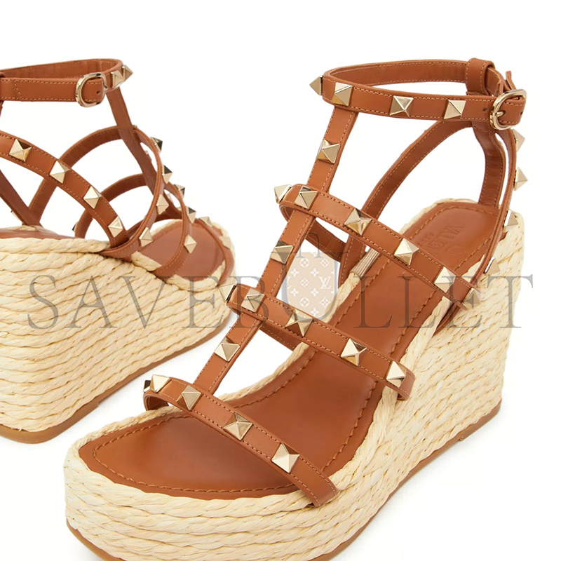VALENTINO ROCKSTUD WEDGE SANDAL WITH CALFSKIN STRAPS 95MM 4W2S0F95ZNL_ZT6