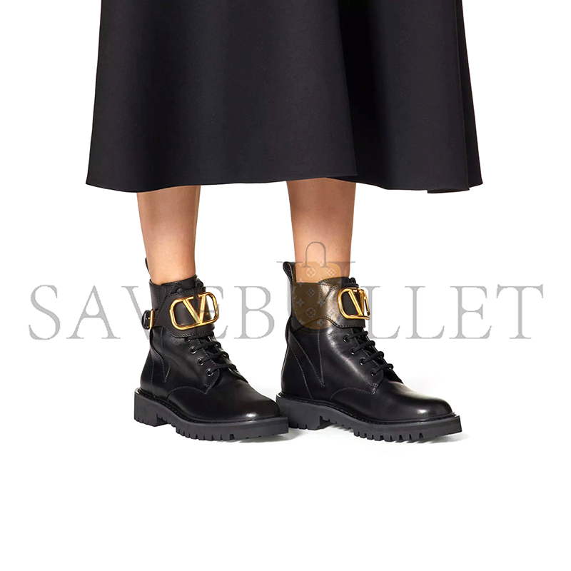 VALENTINO VLOGO SIGNATURE CALFSKIN COMBAT BOOT 35MM 5W2S0Q03BEK_0NO