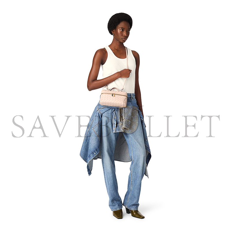 bo*te*ga Ve*ne*ta bang bang intrecciato leather vanity case 789109v3iv16805 (22*12.5*5cm)