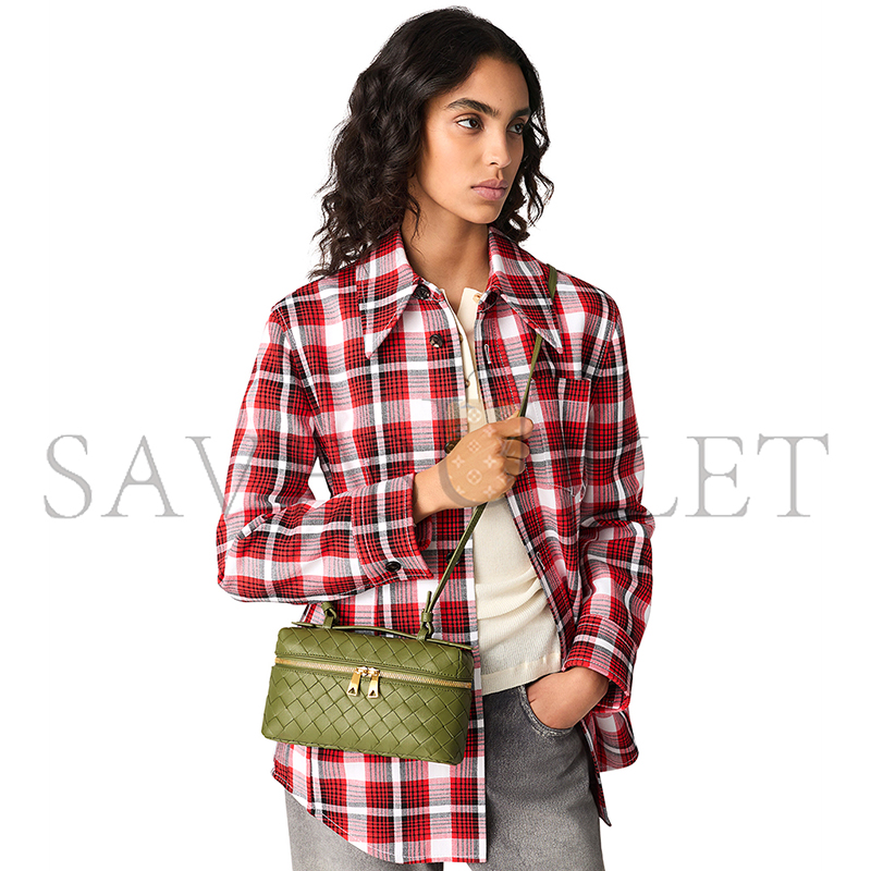 bo*te*ga Ve*ne*ta bang bang intrecciato leather vanity case 789109v3iv12488 (22*12.5*5cm)