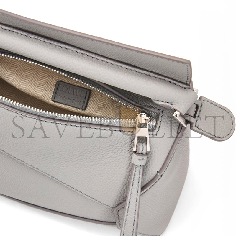 L0ew* mini puzzle edge bag in soft grained calfskin a510p88x16-1150 (18*12.5*8cm)