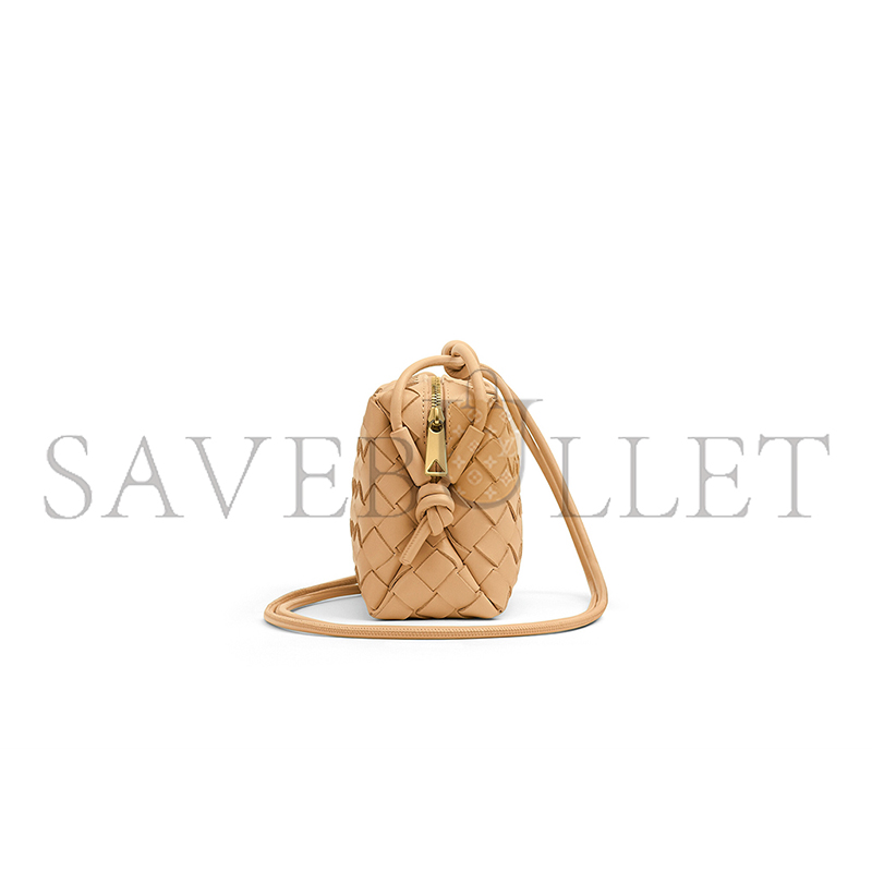 bo*te*ga Ve*ne*ta mini loop camera bag 680254v1g112700 (25*18*11cm)