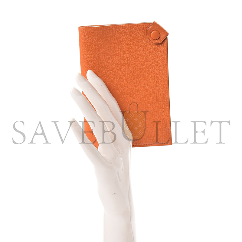 H**mes tarmac passport holder h057946ck93 (13.8*9.7*1cm)