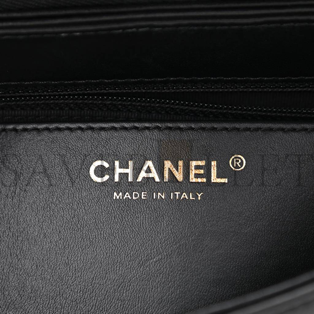 Ch*el lambskin quilted small pillow crush flap black gold hardware (22*13*6cm)