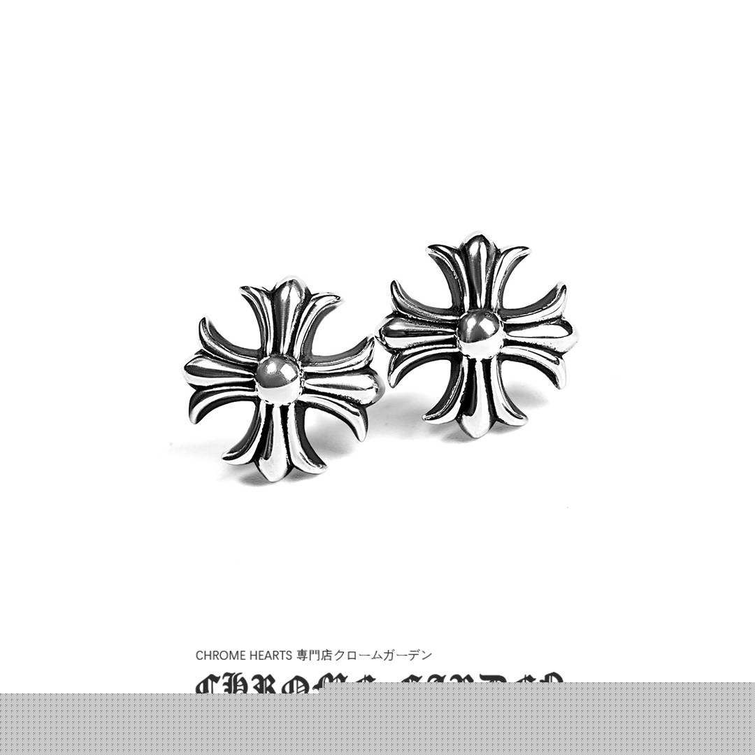 Ch**me He**ts cross cut out stud earring