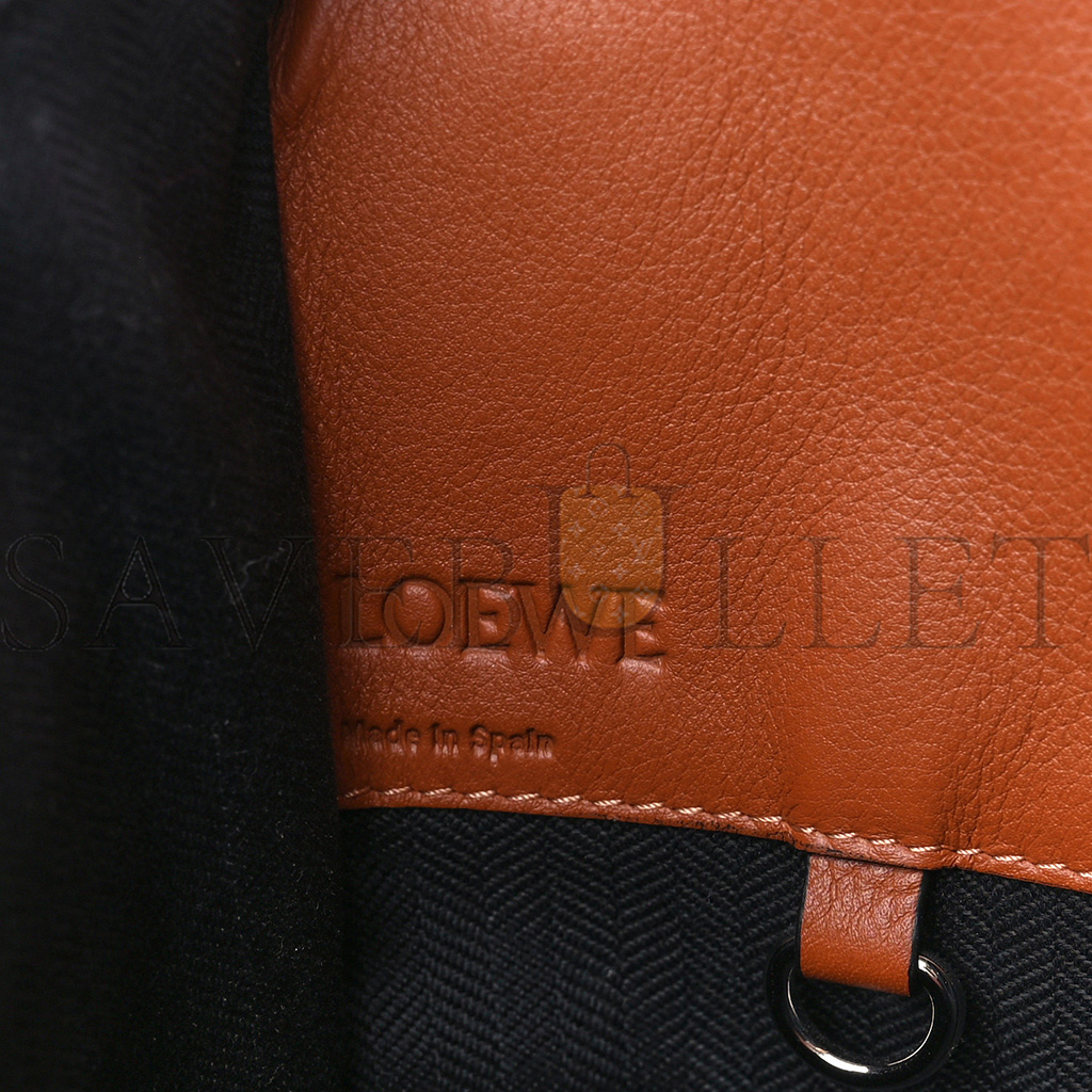 l*ew* calfskin small hammock shoulder bag tan (27*23*14cm)