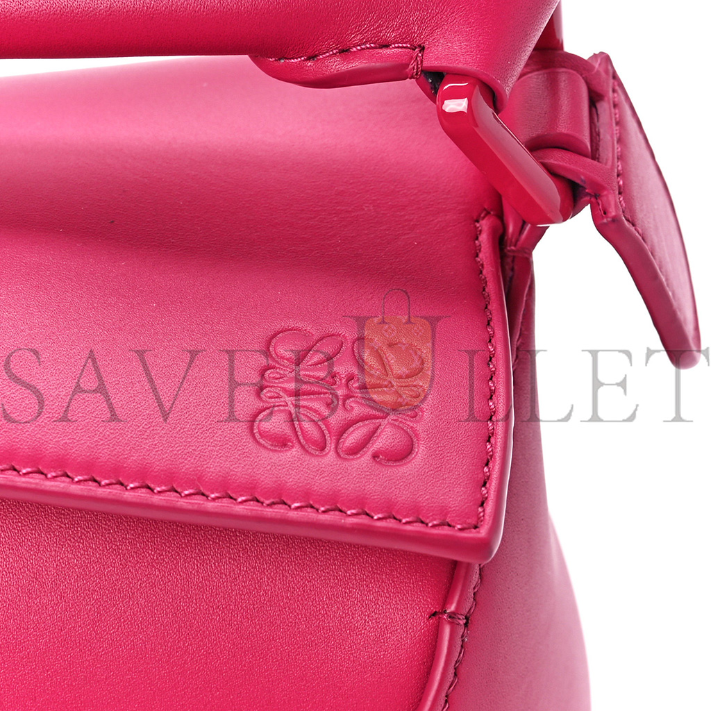 l*ew* satin calfskin monoCh*0me small puzzle edge bag ruby red glaze (24*16.5*10.5cm)