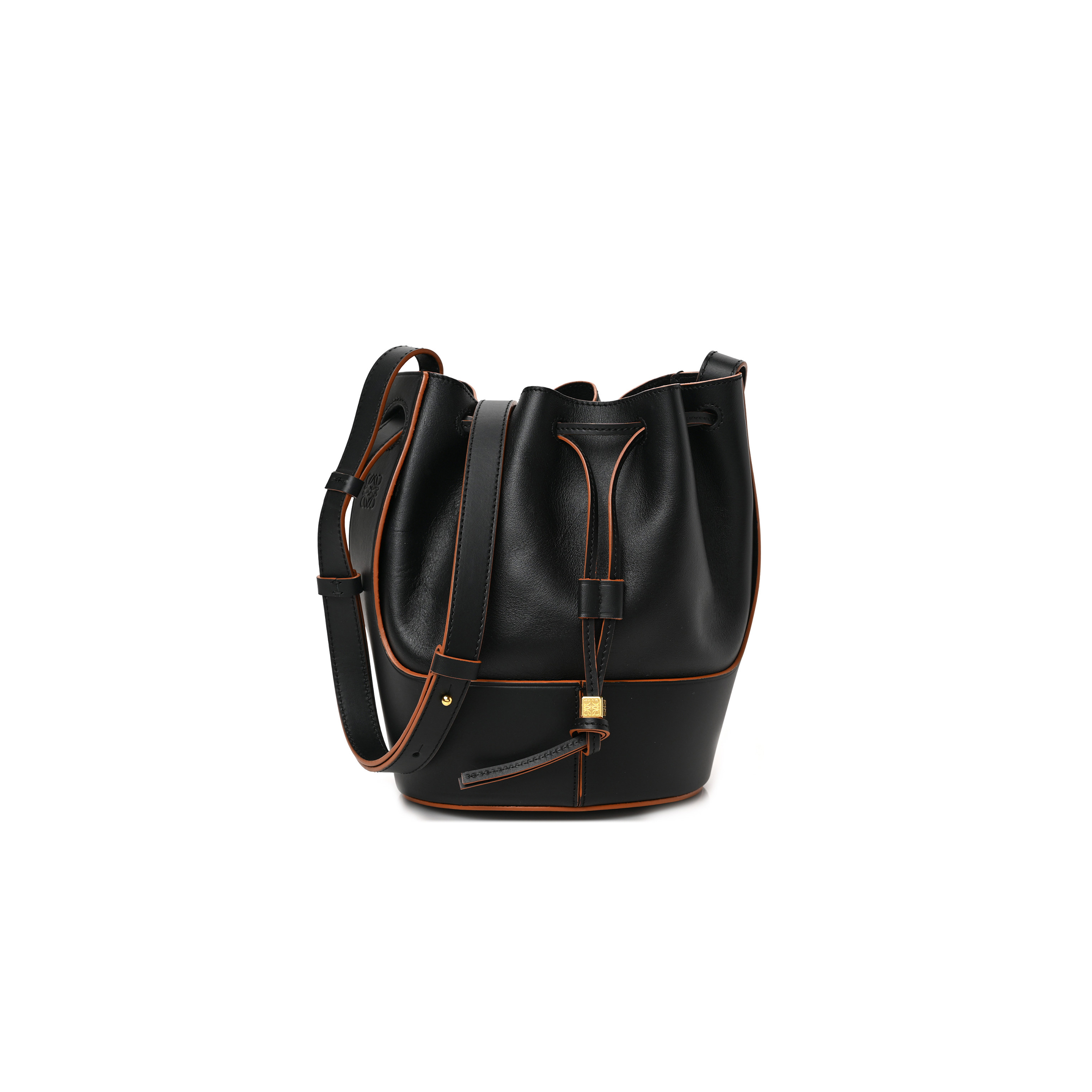 l*ew* nappa calfskin small balloon bag black (25*18*13cm)