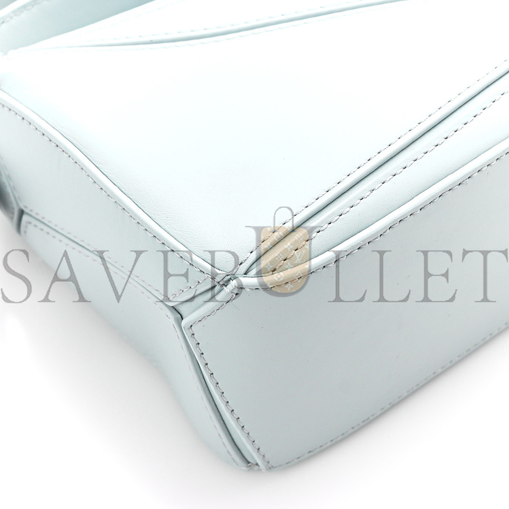l*ew* calfskin small puzzle bag aqua (18*12.5*8cm)