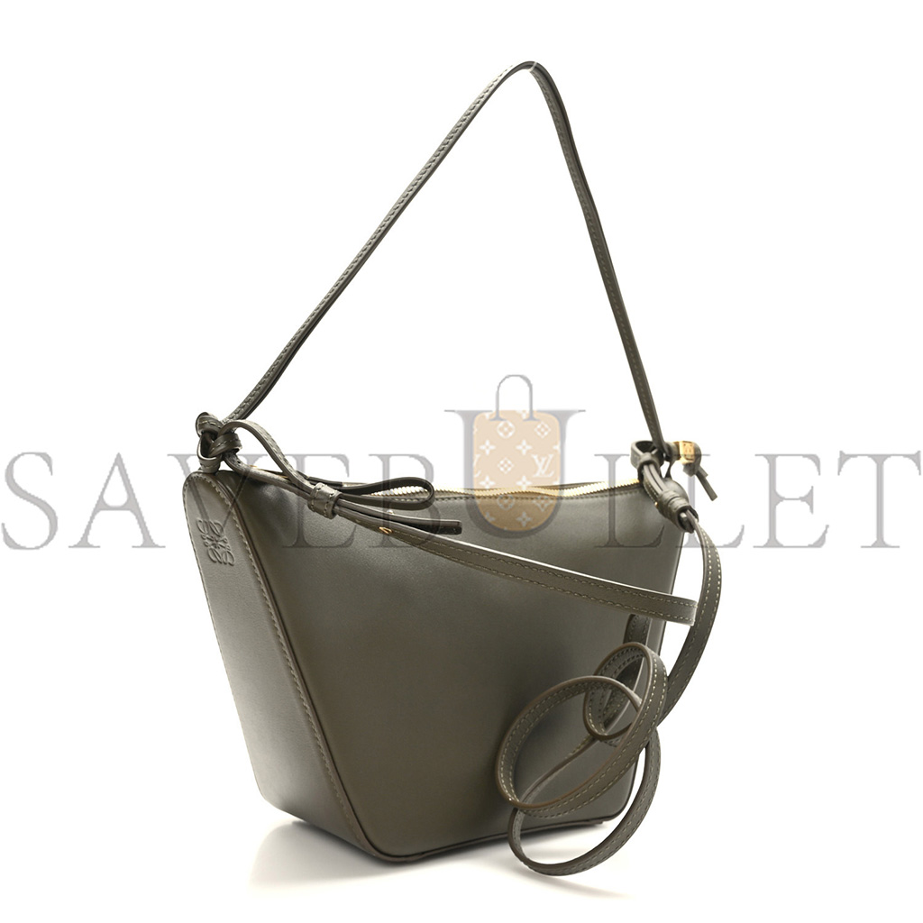 l*ew* calfskin mini hammock hobo vintage khaki (17*17*10cm)