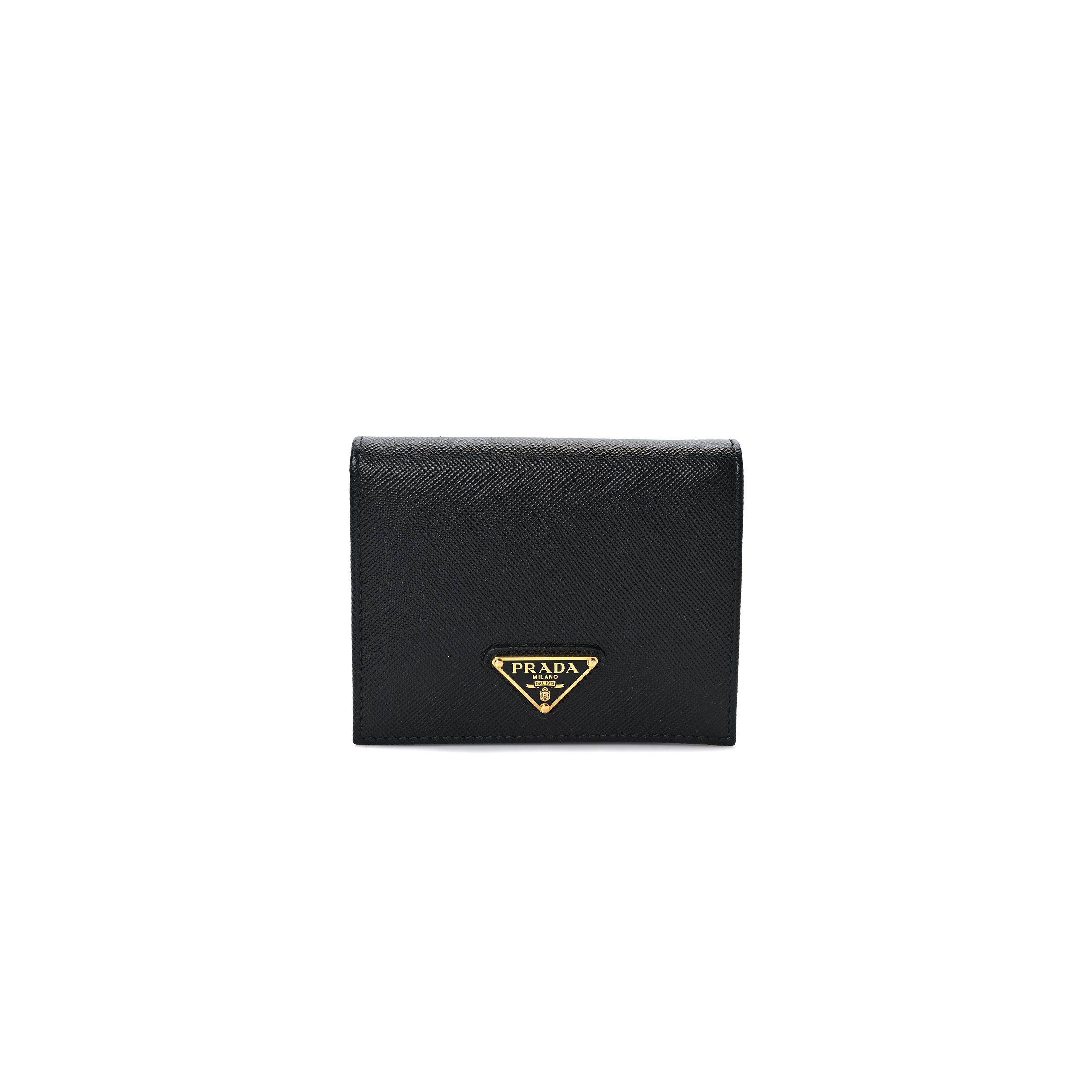 Pra*a saffiano triangle bi-fold wallet black (11*8*3cm)