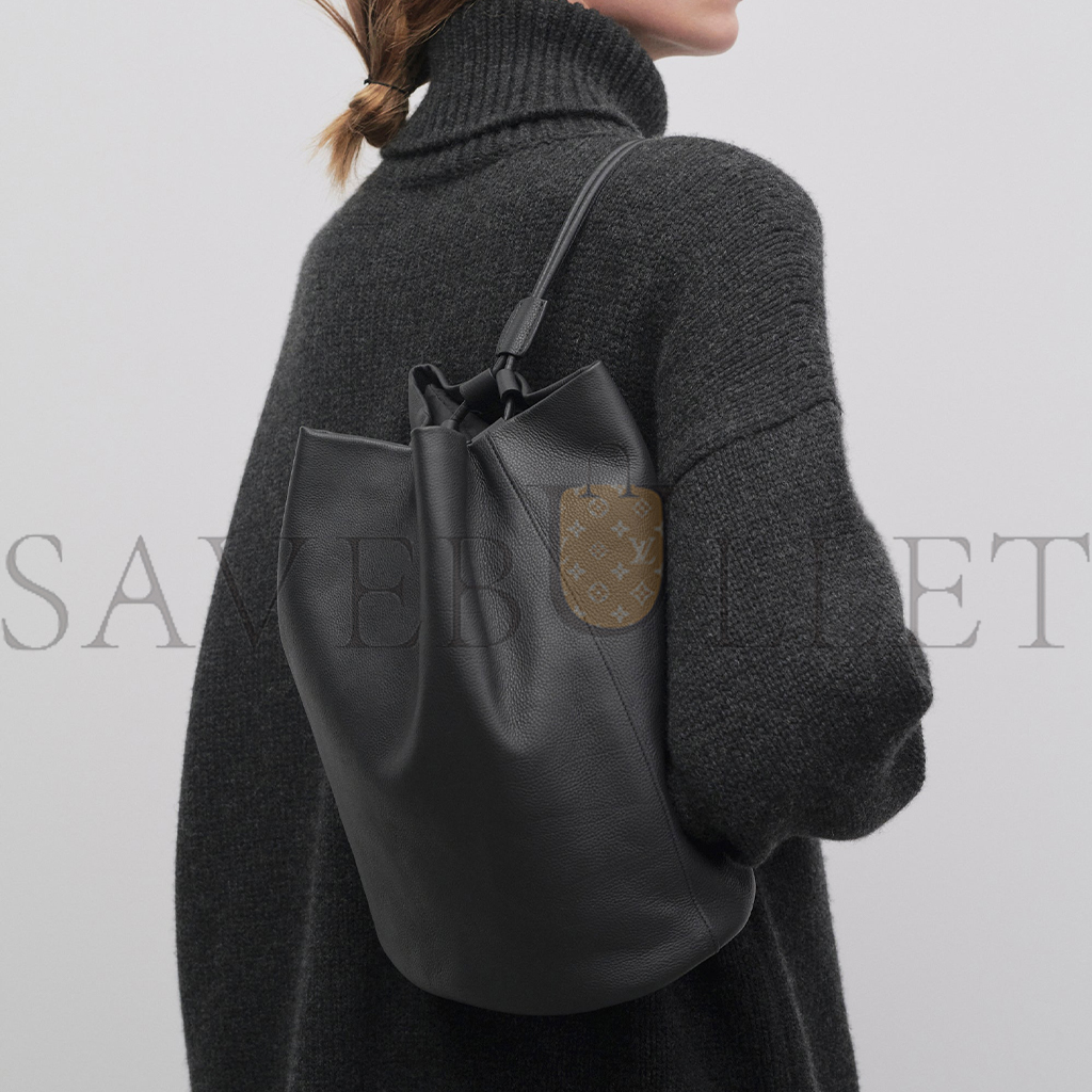 T*e R*w joe backpack in leather black w1632l31bag (30*25*17cm)