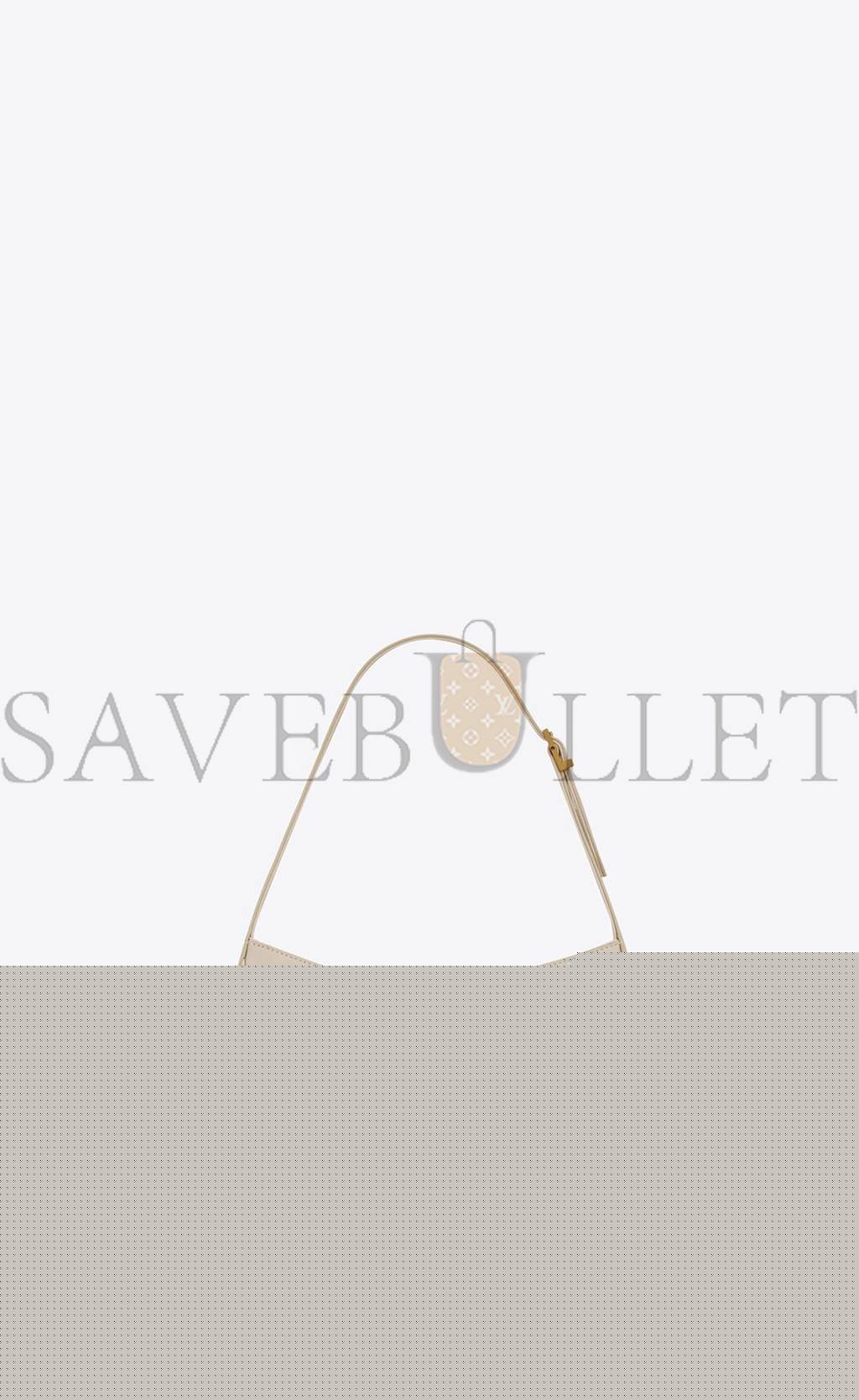 Y*L le 5 a 7 in smooth leather 6572282r20w9207 (23*16*6.5cm)