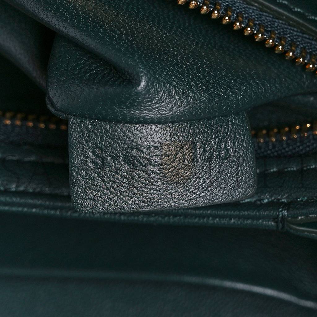 Ce**e shiny calfskin medium triomphe amazone (22*16*7cm)