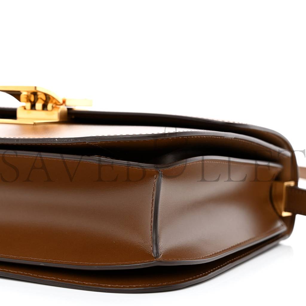 Ce**e box calfskin medium classic box flap bag camel (23*20*6cm)