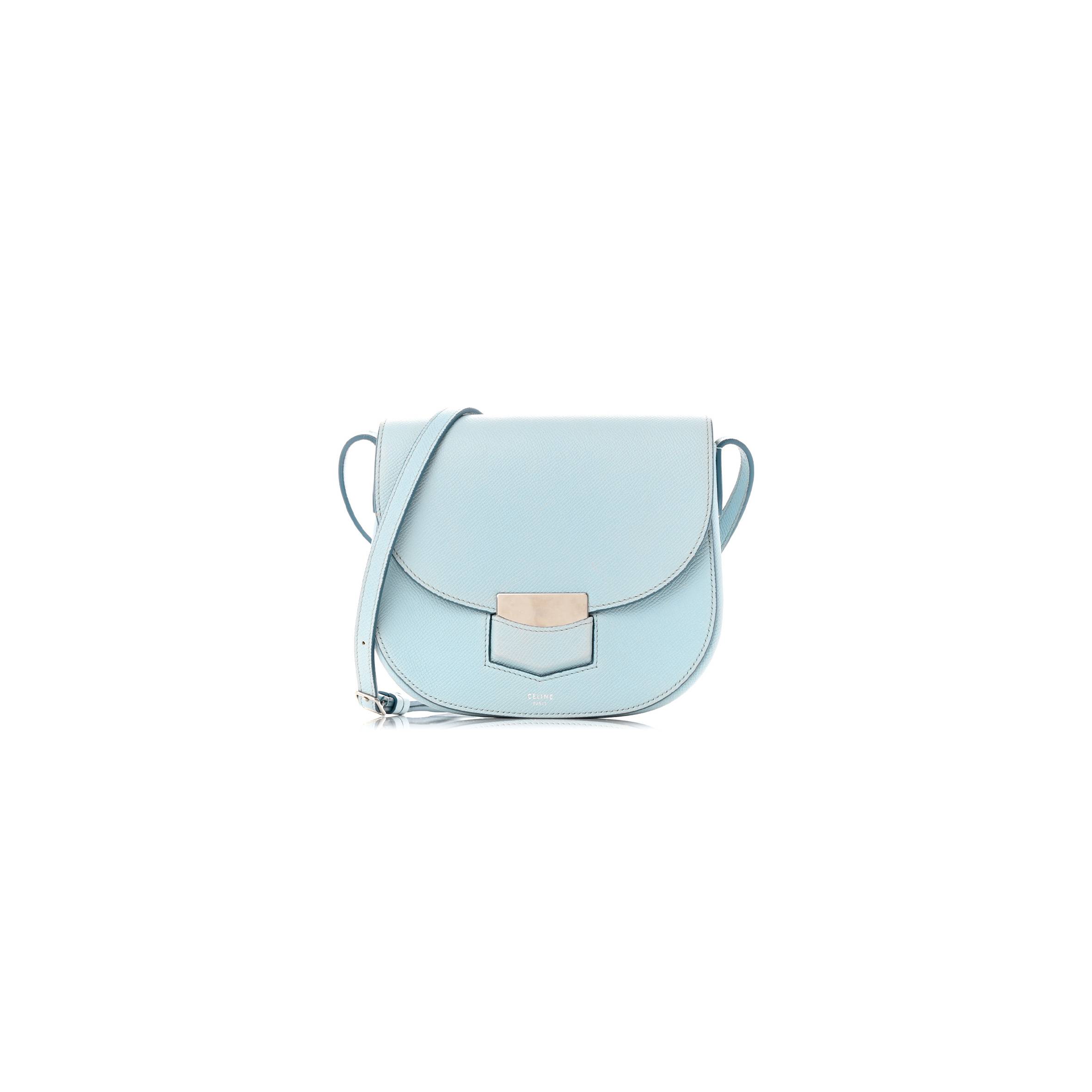 Ce**e grained calfskin small trotteur pale blue (18*17*4cm)