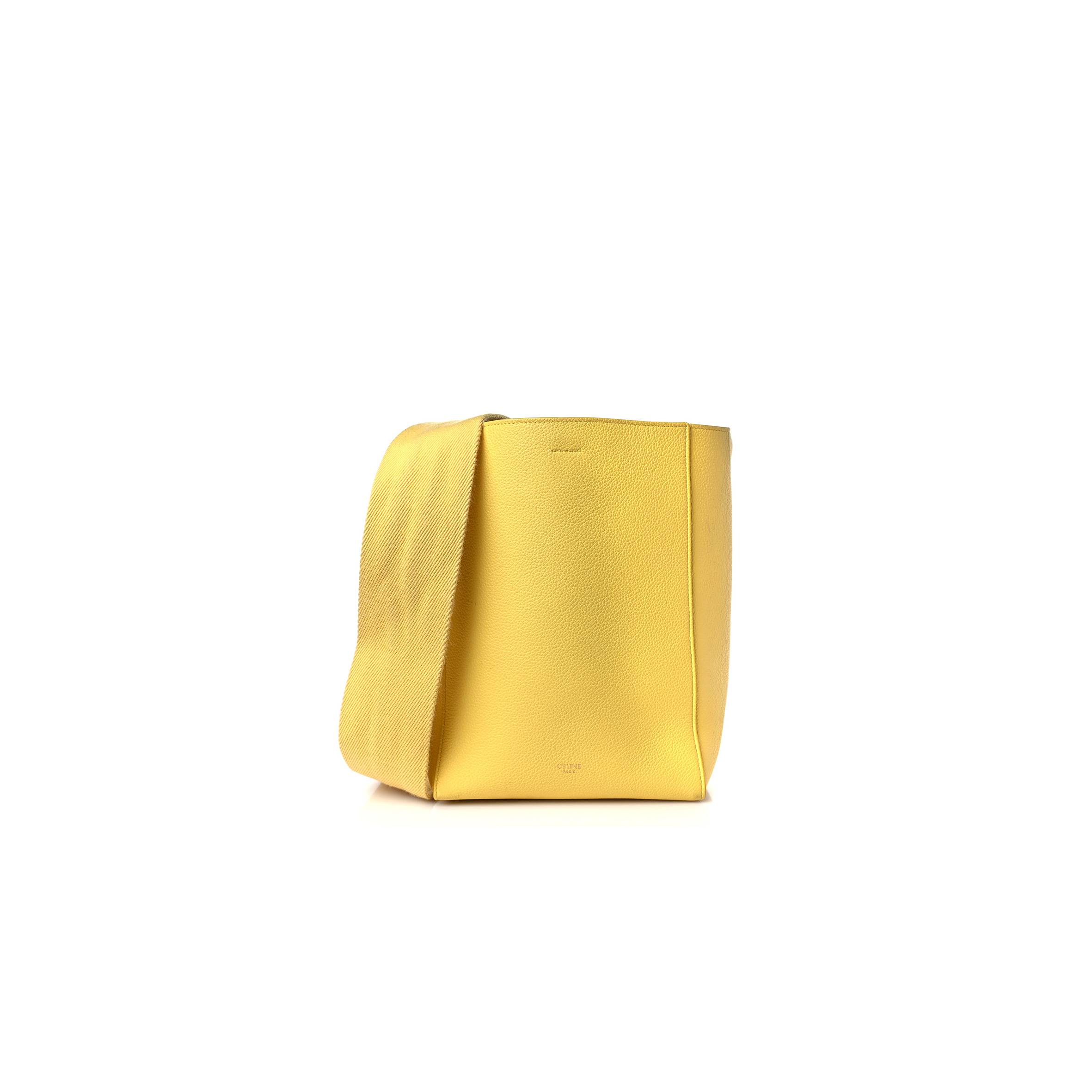 Ce**e soft grained calfskin small sangle bucket bag citron (24*18*12cm)