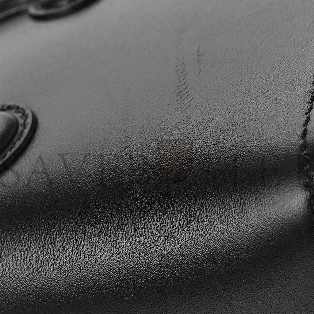 Ce**e smooth calfskin cuir triomphe shoulder bag black (23*11*6cm)