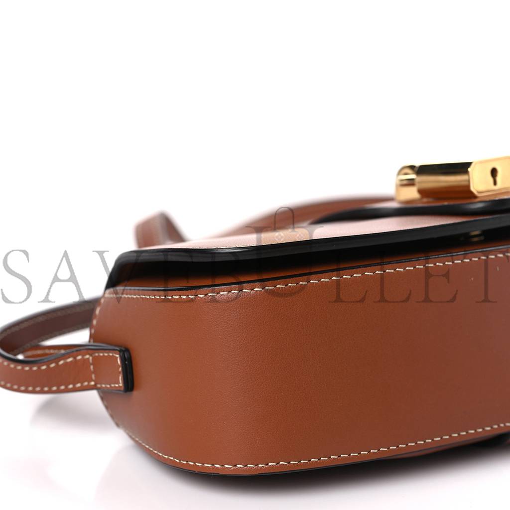 Ce**e smooth calfskin tabou clutch on strap tan (20*10*5cm)