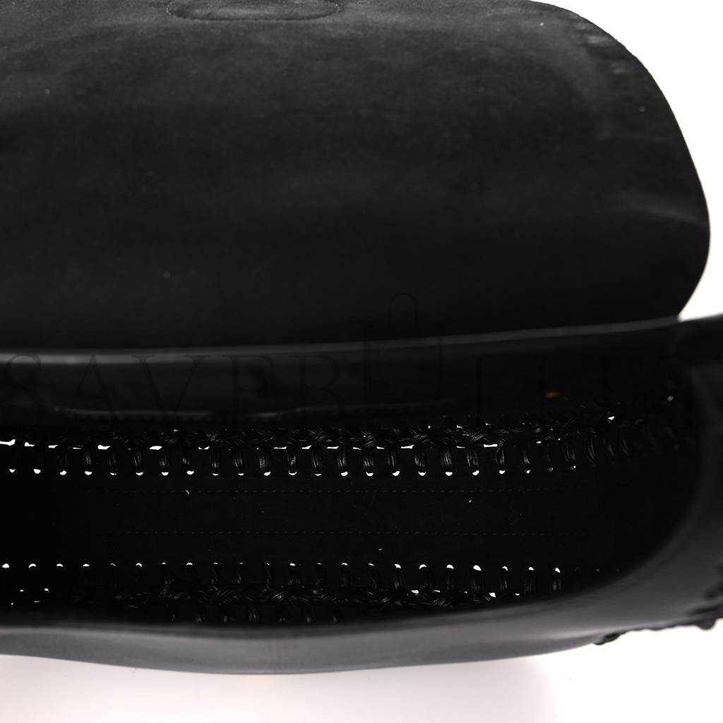 D*or grained calfskin medium whipstitched bobby bag black (21*18*5.7cm)