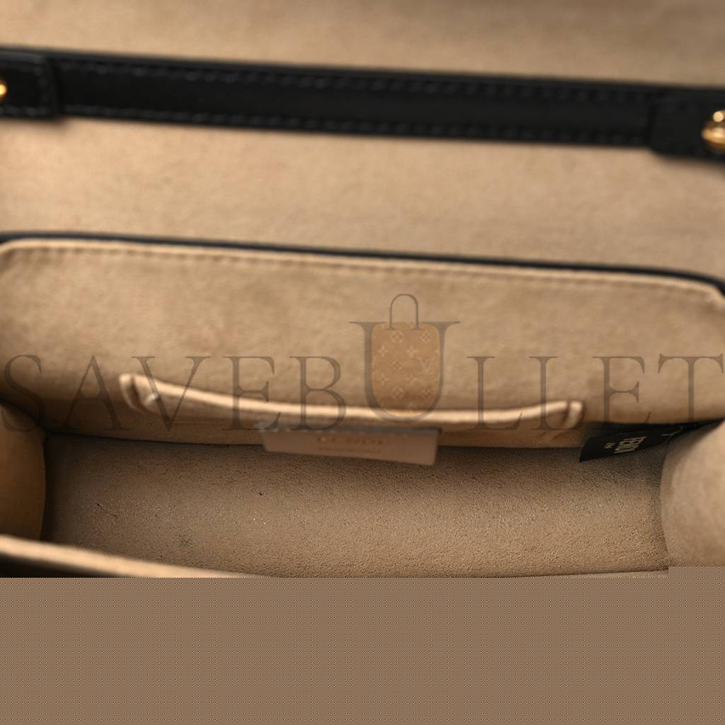 F**di vitello liberty bi-color ff 1974 embossed small kan i shoulder bag black maya (19*16*9cm)