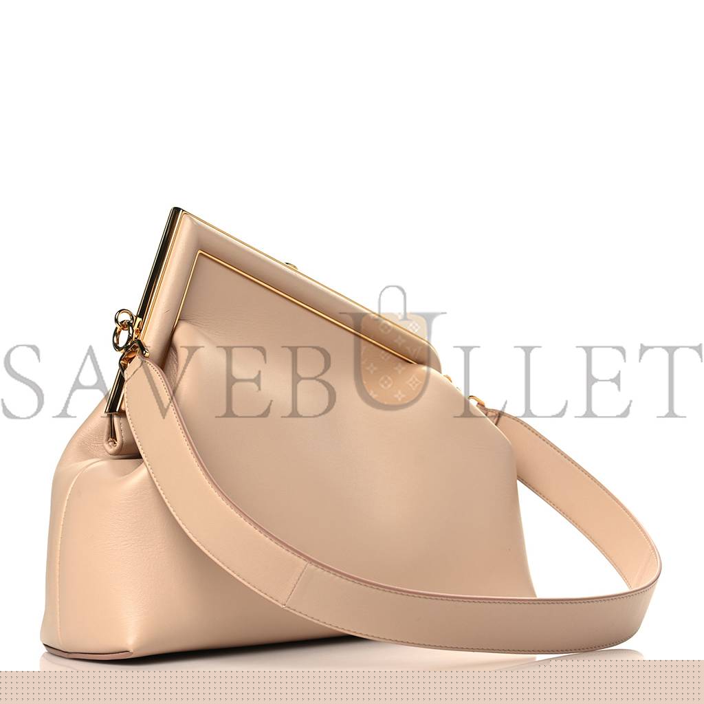 F**di shiny nappa medium F**di first poudre (30*25*11cm)