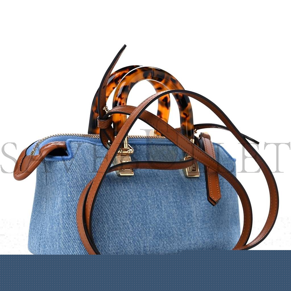 F**di denim vitello king plexiglass logo embroidered mini by the way top handle boston bag light blue (18*10*9cm)